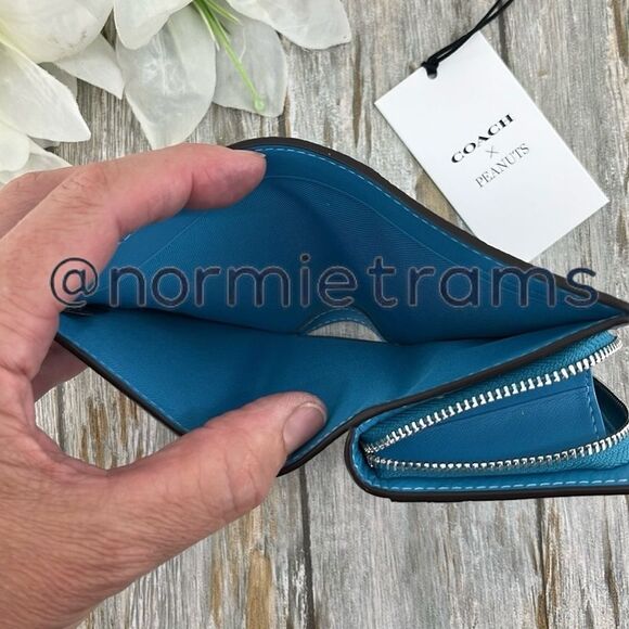 Coach X Peanuts Leather Snap Wallet With Linus Bag Purse - Picture 8 of 13